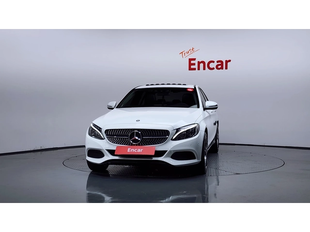 Mercedes-Benz C 200 - автомобили, коли, обяви за нови и употребявани 2