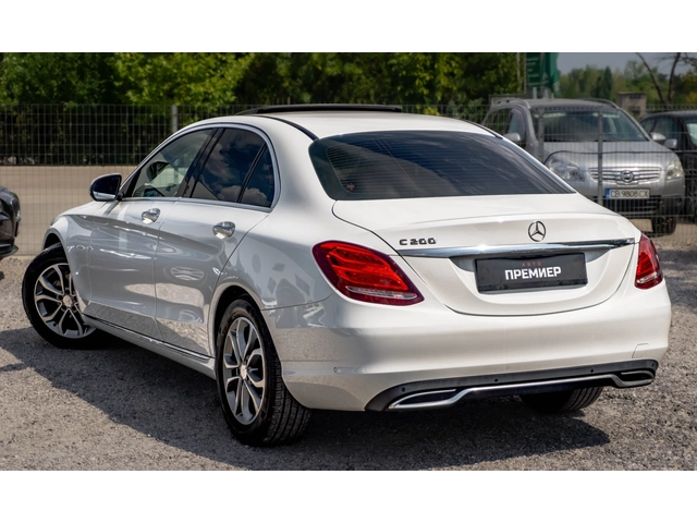 Mercedes-Benz C 200 КАТО НОВА-121, 615 КМ! - автомобили, коли, обяви за нови и употребявани 5