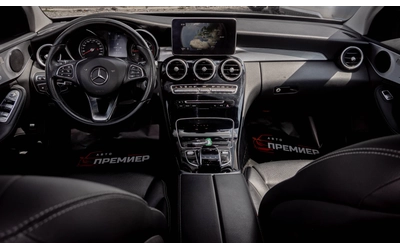 Mercedes-Benz C 200 КАТО НОВА-121, 615 КМ! - автомобили, коли, обяви за нови и употребявани 9