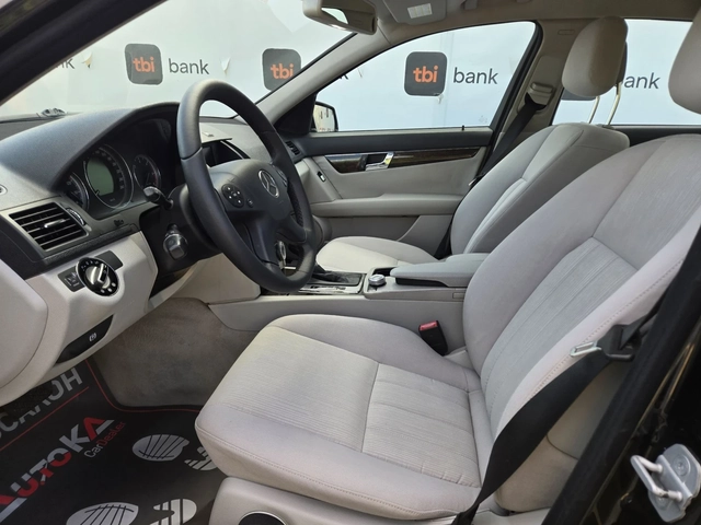 Mercedes-Benz C 200 2.2CDI-136кс= АВТОМАТ= КЛИМАТРОНИК= АВТОПИЛОТ - автомобили, коли, обяви за нови и употребявани 6