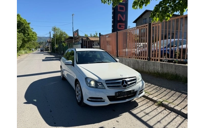 mercedes-benz-c-200 - 1