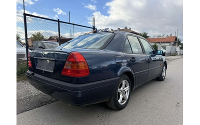 mercedes-benz-c-200 - 5