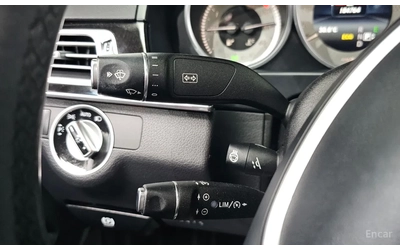 Mercedes-Benz C 200 Подгрев * Кожа - автомобили, коли, обяви за нови и употребявани 10