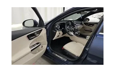 Mercedes-Benz C 200 - автомобили, коли, обяви за нови и употребявани 7