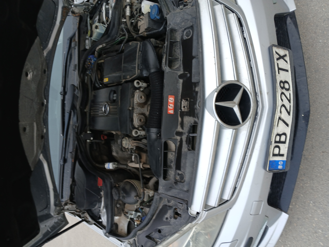 Mercedes-Benz C 200 АВАНГАРД - автомобили, коли, обяви за нови и употребявани 5