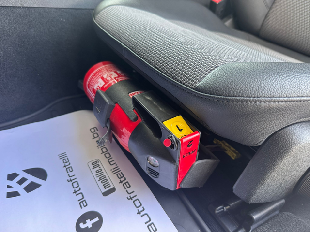 Mercedes-Benz C 200 Avantgarde - автомобили, коли, обяви за нови и употребявани 18