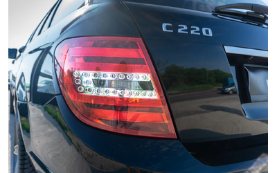 Mercedes-Benz C 220 CDI - FACELIFT - 6M ГАРАНЦИЯ - РЕАЛНИ КИЛОМЕТРИ! - автомобили, коли, обяви за нови и употребявани 7