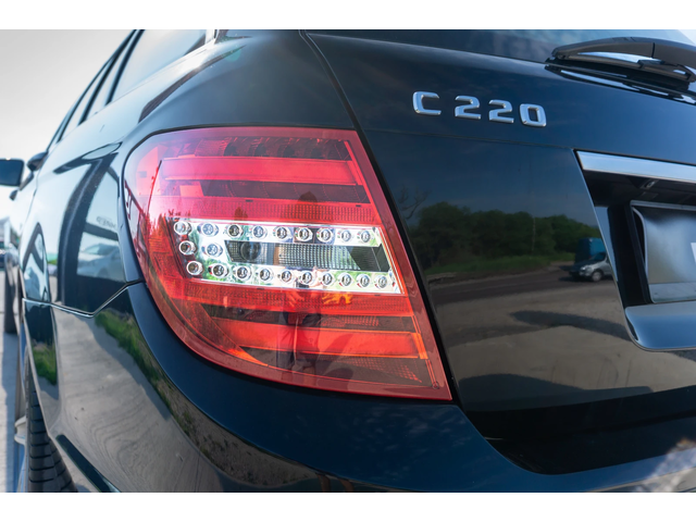 Mercedes-Benz C 220 CDI - FACELIFT - 6M ГАРАНЦИЯ - РЕАЛНИ КИЛОМЕТРИ! - автомобили, коли, обяви за нови и употребявани 7