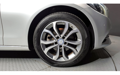 mercedes-benz-c-220 - 4