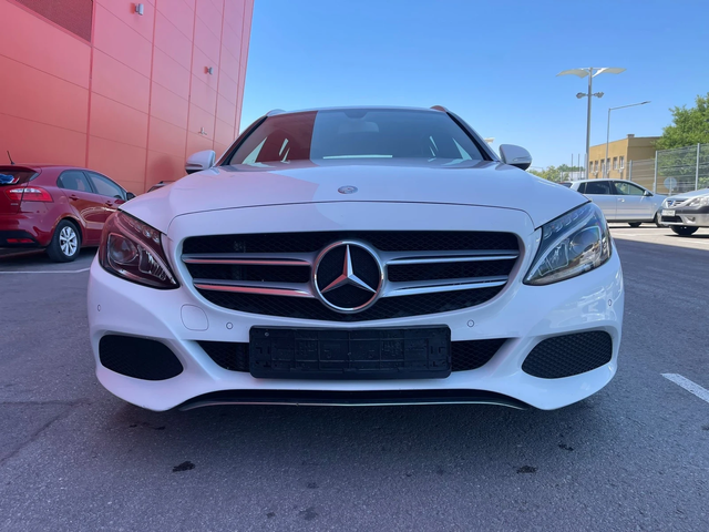 Mercedes-Benz C 220 AVANTGARDE- LED-НАВИГАЦИЯ-КОЖА - автомобили, коли, обяви за нови и употребявани 1