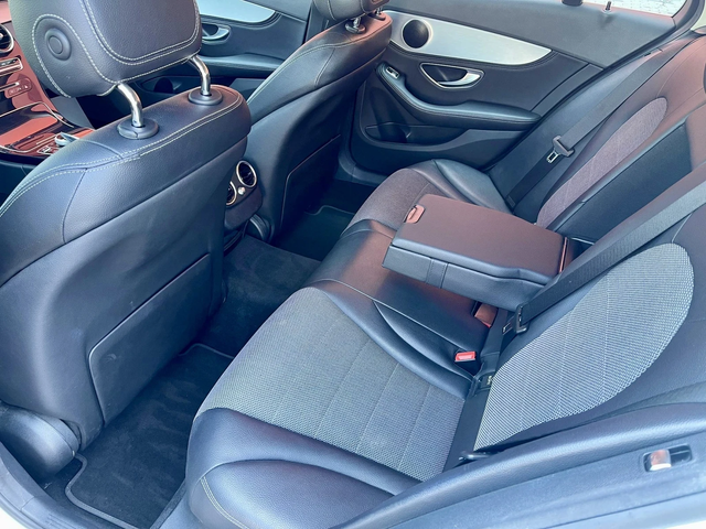 Mercedes-Benz C 220 AVANTGARDE- LED-НАВИГАЦИЯ-КОЖА - автомобили, коли, обяви за нови и употребявани 9