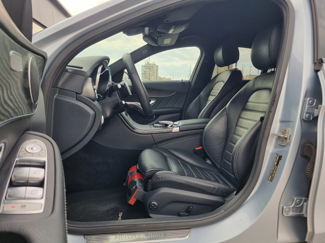 Mercedes-Benz C 220 BRABUS * Distronic Plus * KeyLess GO * - автомобили, коли, обяви за нови и употребявани 7
