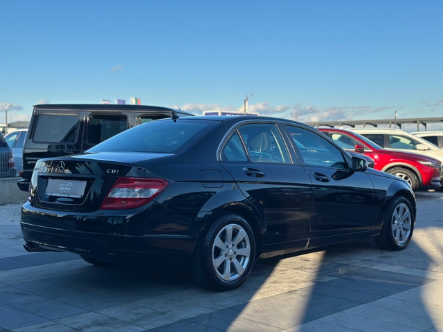 Mercedes-Benz C 220 * 206000км.* 646* Серв.История* - автомобили, коли, обяви за нови и употребявани 4