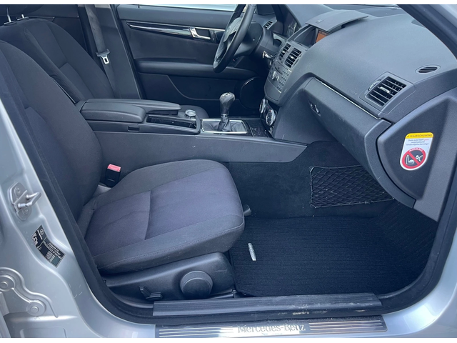 Mercedes-Benz C 220 cdi 170к.с., 6ск., нави, климатр., мулти, евро5, И - автомобили, коли, обяви за нови и употребявани 8