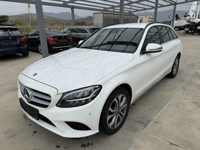 Mercedes-Benz C 220 d* 160ps* 6ск* Facelift* LED* НАВИ* Теглич* - автомобили, коли, обяви за нови и употребявани 0