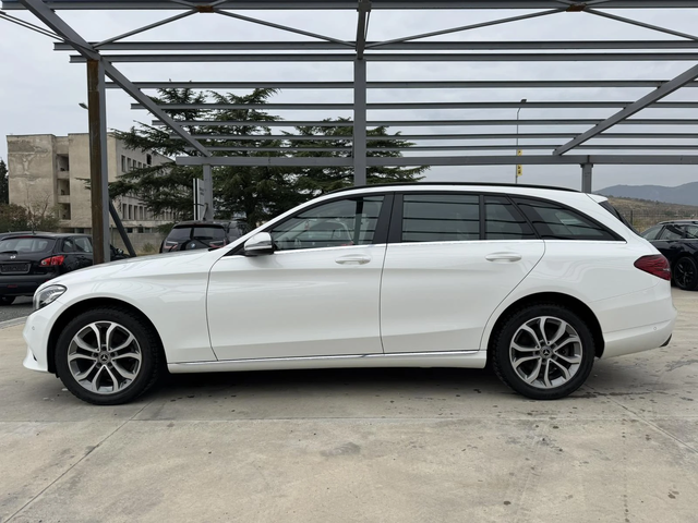 Mercedes-Benz C 220 d* 160ps* 6ск* Facelift* LED* НАВИ* Теглич* - автомобили, коли, обяви за нови и употребявани 1