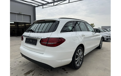 mercedes-benz-c-220 - 4