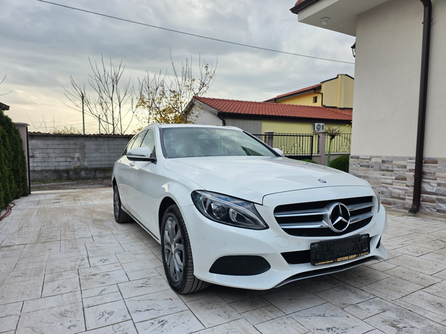 Mercedes-Benz C 220 2.2 CDI 4-MATIC AVTO - автомобили, коли, обяви за нови и употребявани 2