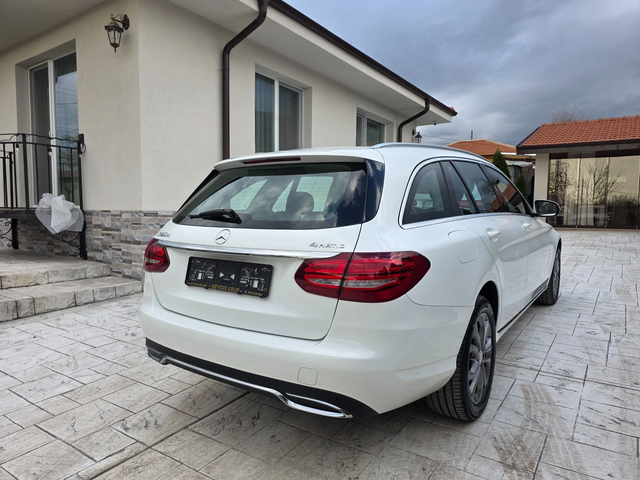 Mercedes-Benz C 220 2.2 CDI 4-MATIC AVTO - автомобили, коли, обяви за нови и употребявани 4