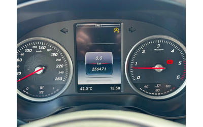 Mercedes-Benz C 220 2.2D 170kc. Сервизна история Теглич Е6 - автомобили, коли, обяви за нови и употребявани 11