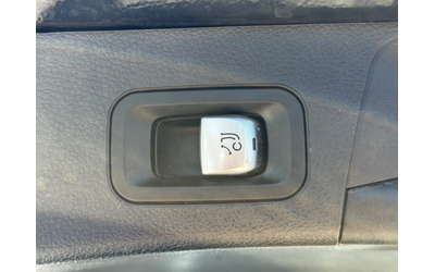 Mercedes-Benz C 220 2.2D 170kc. Сервизна история Теглич Е6 - автомобили, коли, обяви за нови и употребявани 14