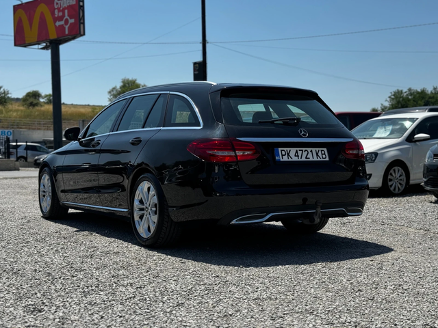 Mercedes-Benz C 220 2.2D 170kc. Сервизна история Теглич Е6 - автомобили, коли, обяви за нови и употребявани 4