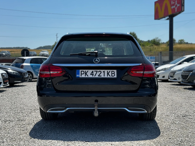 Mercedes-Benz C 220 2.2D 170kc. Сервизна история Теглич Е6 - автомобили, коли, обяви за нови и употребявани 5