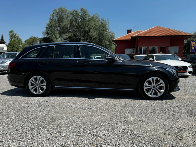 Mercedes-Benz C 220 2.2D 170kc. Сервизна история Теглич Е6 - автомобили, коли, обяви за нови и употребявани 6