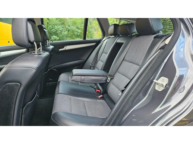 Mercedes-Benz C 220 CDI KOJA/NAVIGACIA/AVTOMAT - автомобили, коли, обяви за нови и употребявани 13