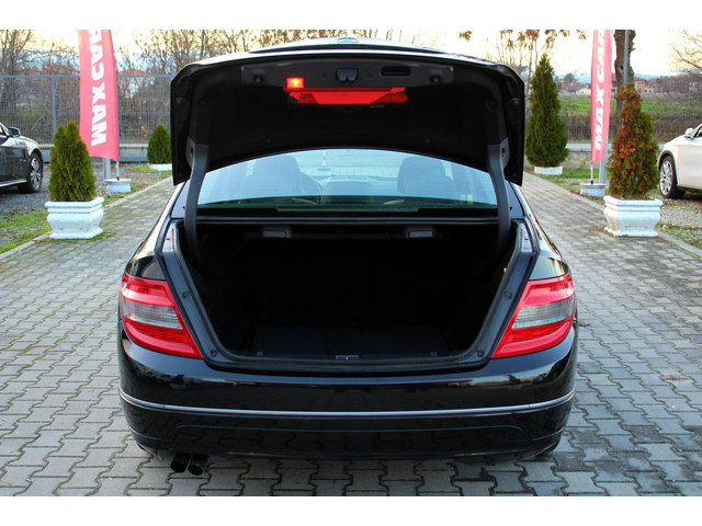 Mercedes-Benz C 220 CDI OM646 СОБСТВЕН ЛИЗИНГ - автомобили, коли, обяви за нови и употребявани 8
