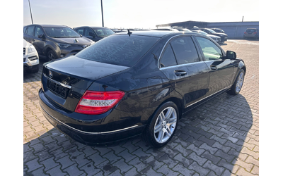 mercedes-benz-c-220 - 5