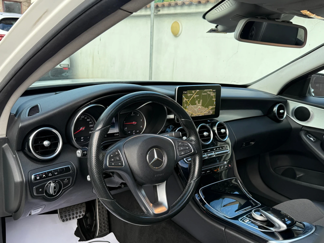 Mercedes-Benz C 220 CDI AMG-LINE PANORAMA MULTI BEAM HUD DISTRONIC - автомобили, коли, обяви за нови и употребявани 7