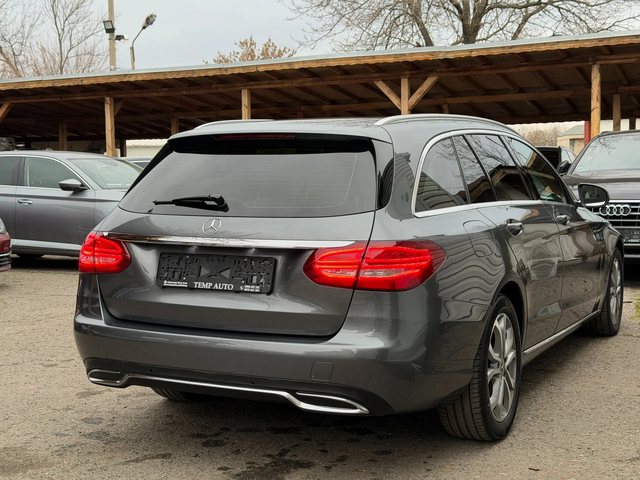 Mercedes-Benz C 220 D* СЕРВИЗНА КНИЖКА С ПЪЛНА ИСТОРИЯ В МЕРЦЕДЕС - автомобили, коли, обяви за нови и употребявани 4