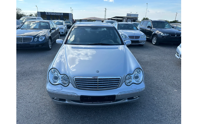 mercedes-benz-c-220 - 1