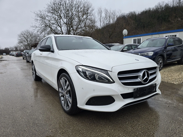 Mercedes-Benz C 220 2.2CDI 170к.с Топ състояние - автомобили, коли, обяви за нови и употребявани 1