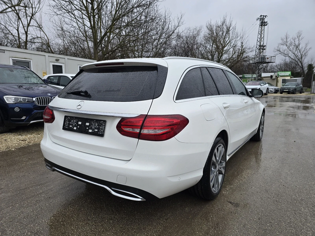 Mercedes-Benz C 220 2.2CDI 170к.с Топ състояние - автомобили, коли, обяви за нови и употребявани 3