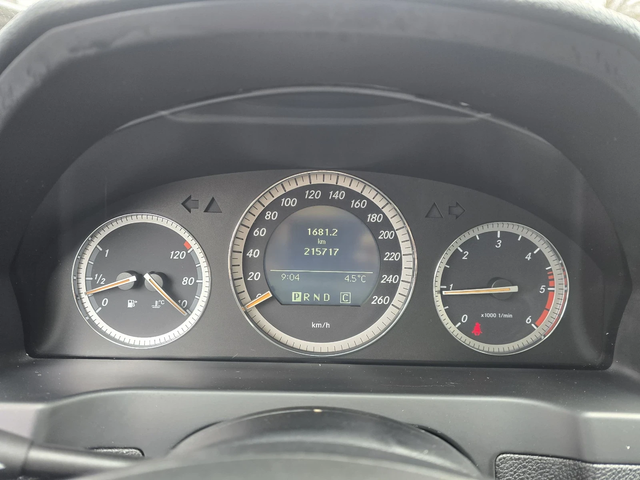 Mercedes-Benz C 220 2.2CDI 170к.с Elegance - автомобили, коли, обяви за нови и употребявани 16