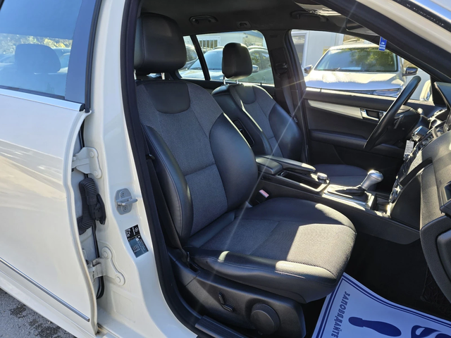 Mercedes-Benz C 220 2.2CDI 170к.с AMG - автомобили, коли, обяви за нови и употребявани 11