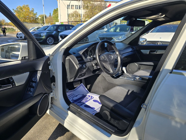 Mercedes-Benz C 220 2.2CDI 170к.с AMG - автомобили, коли, обяви за нови и употребявани 9