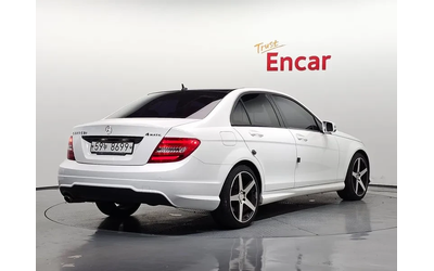 mercedes-benz-c-220 - 1