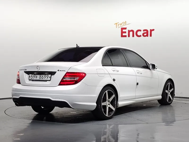 Mercedes-Benz C 220 Cdi 4Matic Edition C - автомобили, коли, обяви за нови и употребявани 1