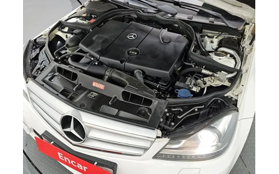 mercedes-benz-c-220 - 5