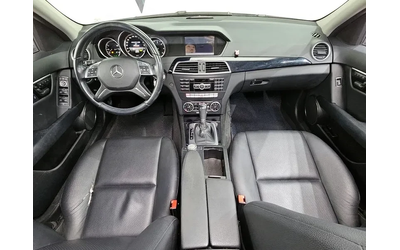 Mercedes-Benz C 220 Cdi 4Matic Edition C - автомобили, коли, обяви за нови и употребявани 6