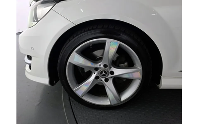 mercedes-benz-c-220 - 4