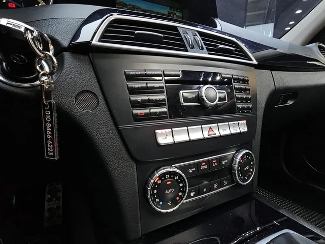 Mercedes-Benz C 220 CDI - автомобили, коли, обяви за нови и употребявани 14