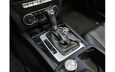 Mercedes-Benz C 220 CDI - автомобили, коли, обяви за нови и употребявани 8
