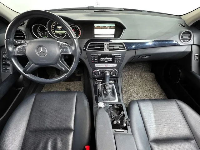 Mercedes-Benz C 220 CDI - автомобили, коли, обяви за нови и употребявани 6