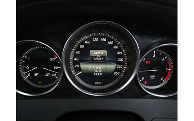 Mercedes-Benz C 220 CDI - автомобили, коли, обяви за нови и употребявани 7