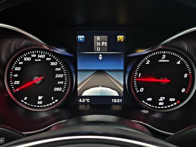 Mercedes-Benz C 220 AMG/GERMANY/CAMERA/PANORAMA/BURMESTER/AUTO HOLD/LI - автомобили, коли, обяви за нови и употребявани 9