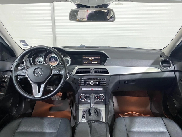 Mercedes-Benz C 220 CDI * NAVI* - автомобили, коли, обяви за нови и употребявани 7